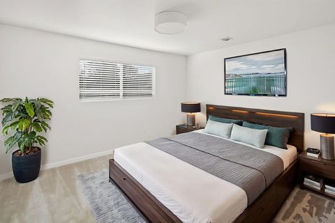 Tiny photo for 2324 Montclair St, San Diego, CA 92104 (MLS # 250042370)