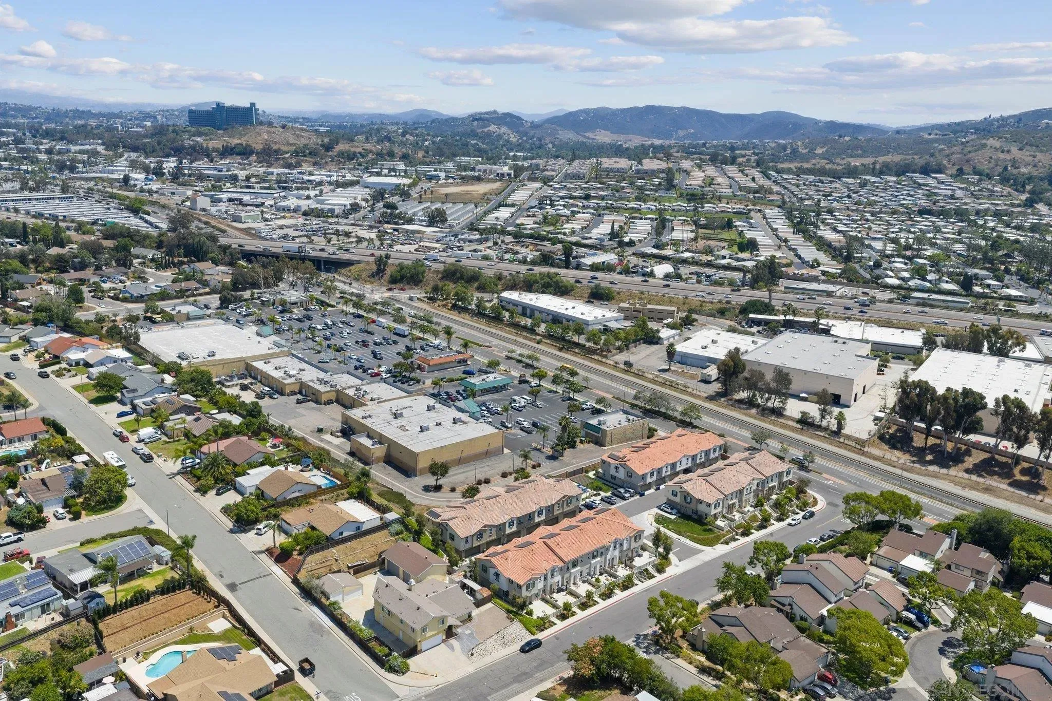 San Marcos, California 92069, United States, 4 Bedrooms Bedrooms, ,3 BathroomsBathrooms,Residential,Active,166867