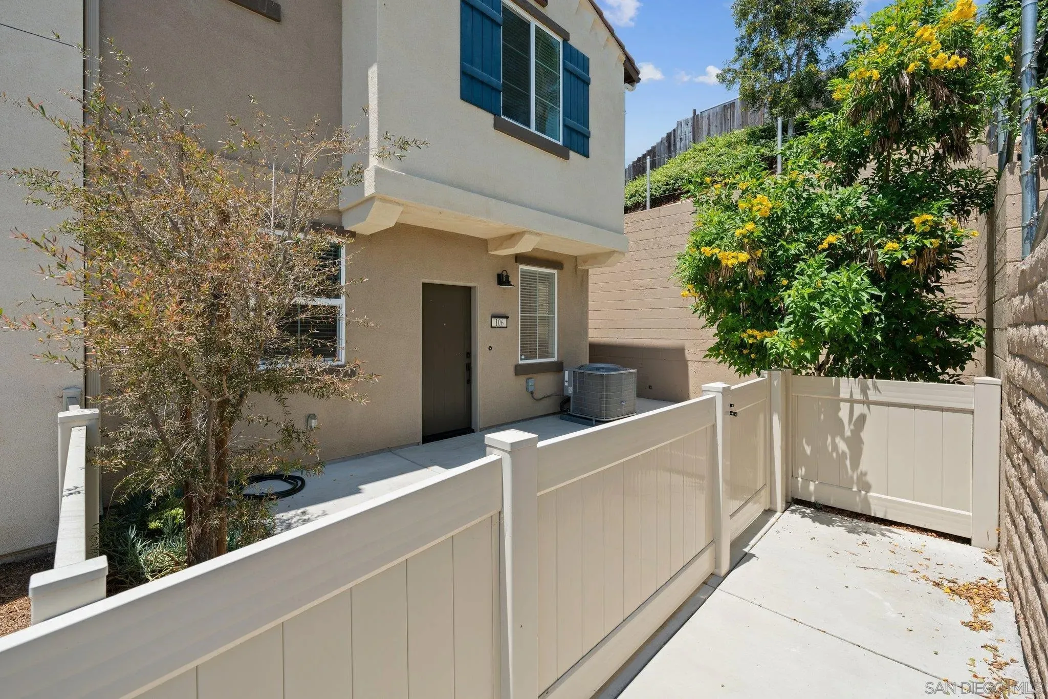 San Marcos, California 92069, United States, 4 Bedrooms Bedrooms, ,3 BathroomsBathrooms,Residential,Active,166867