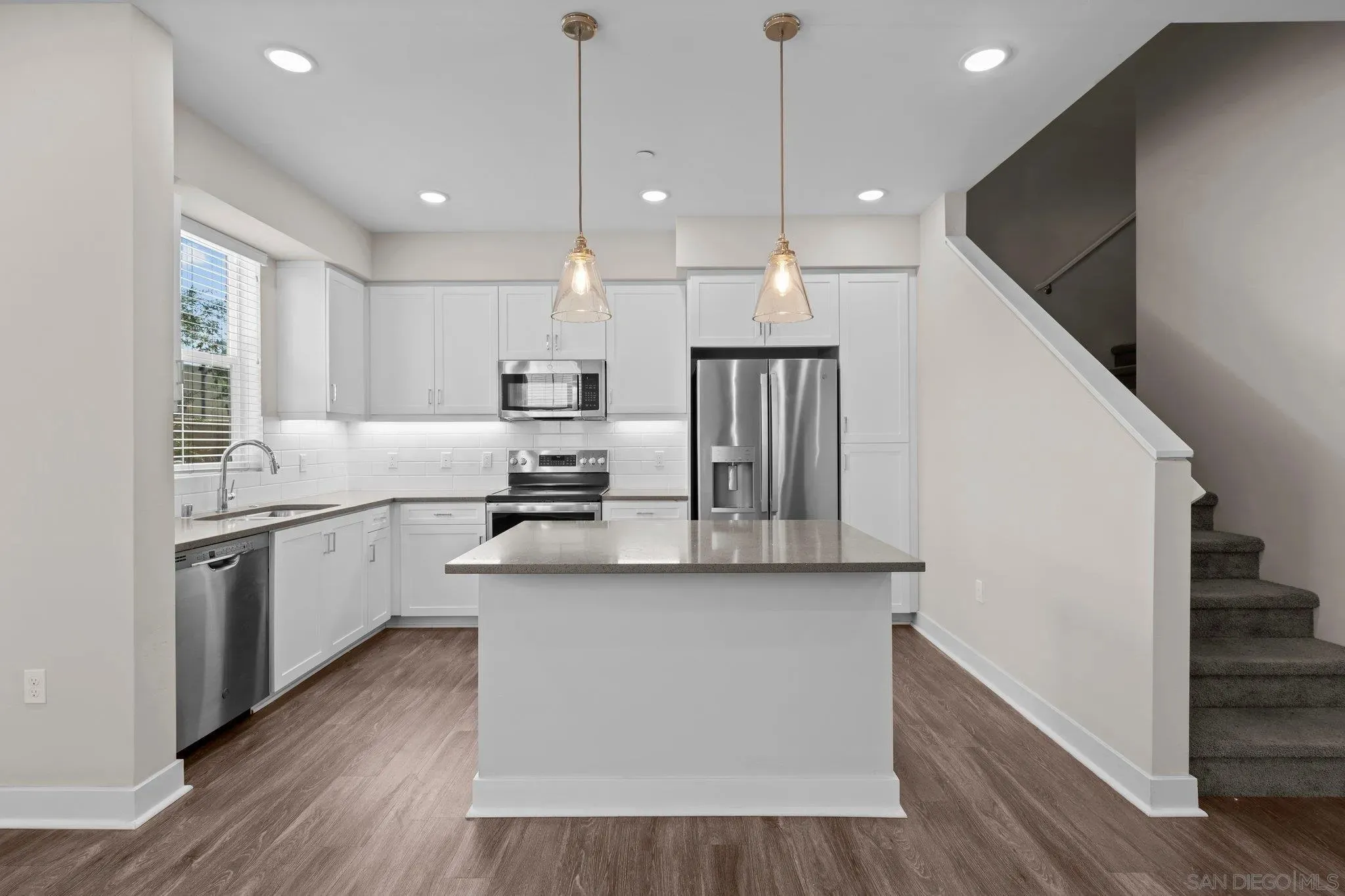 San Marcos, California 92069, United States, 4 Bedrooms Bedrooms, ,3 BathroomsBathrooms,Residential,Active,166867