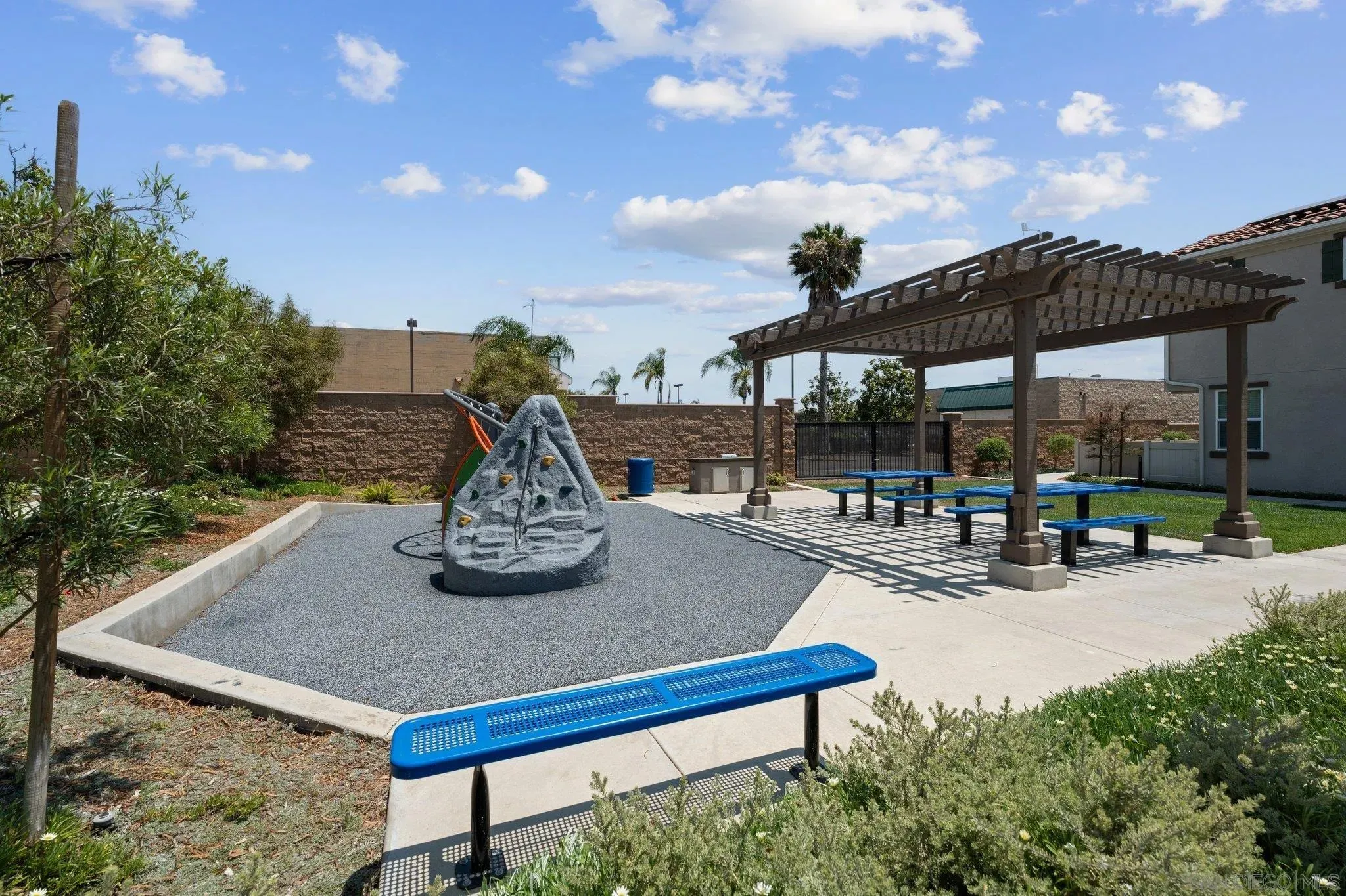 San Marcos, California 92069, United States, 4 Bedrooms Bedrooms, ,3 BathroomsBathrooms,Residential,Active,166867