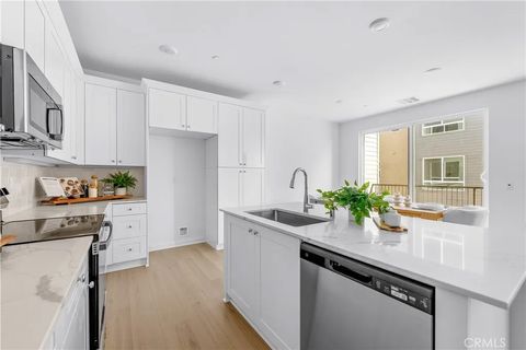 Tiny photo for 9423 N Sepulveda Blvd #3, North Hills, CA 91343 (MLS # SR25252342)