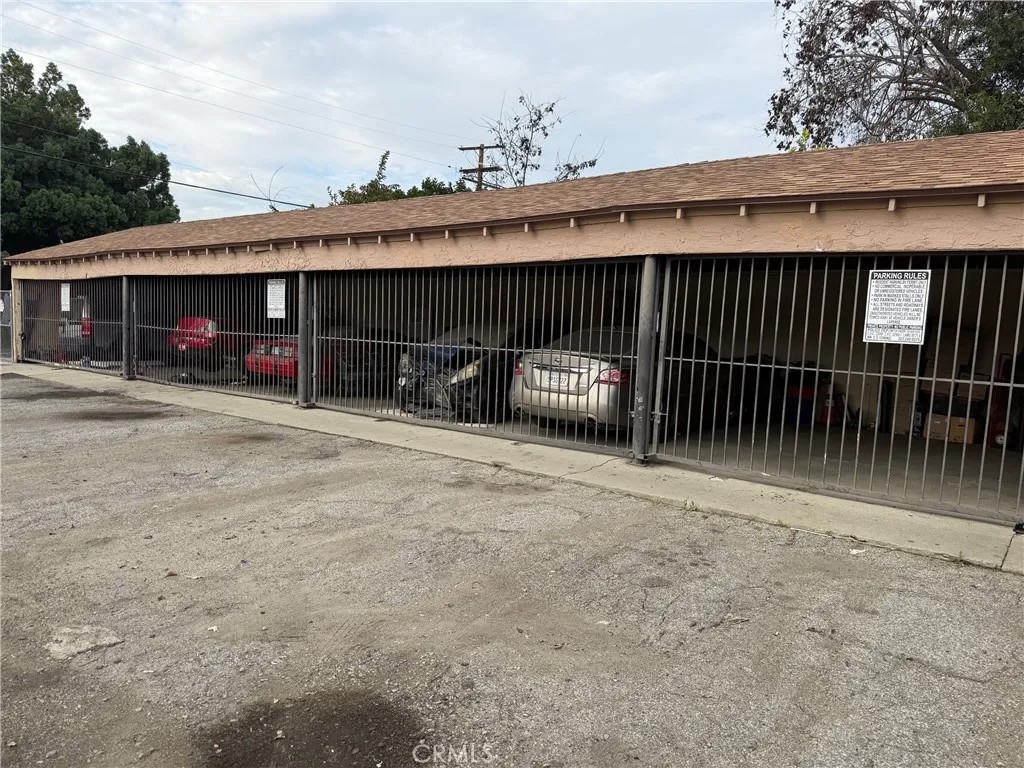 411 N Chester
