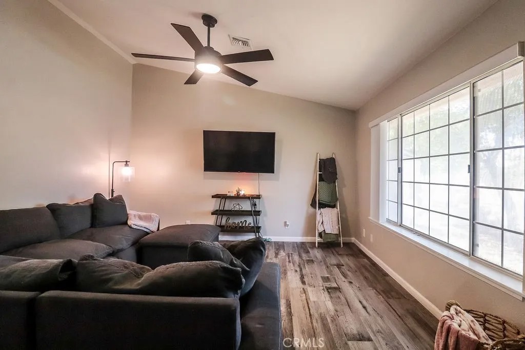 1330 Santa Fe Circle