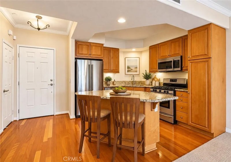 21345 Hawthorne 206