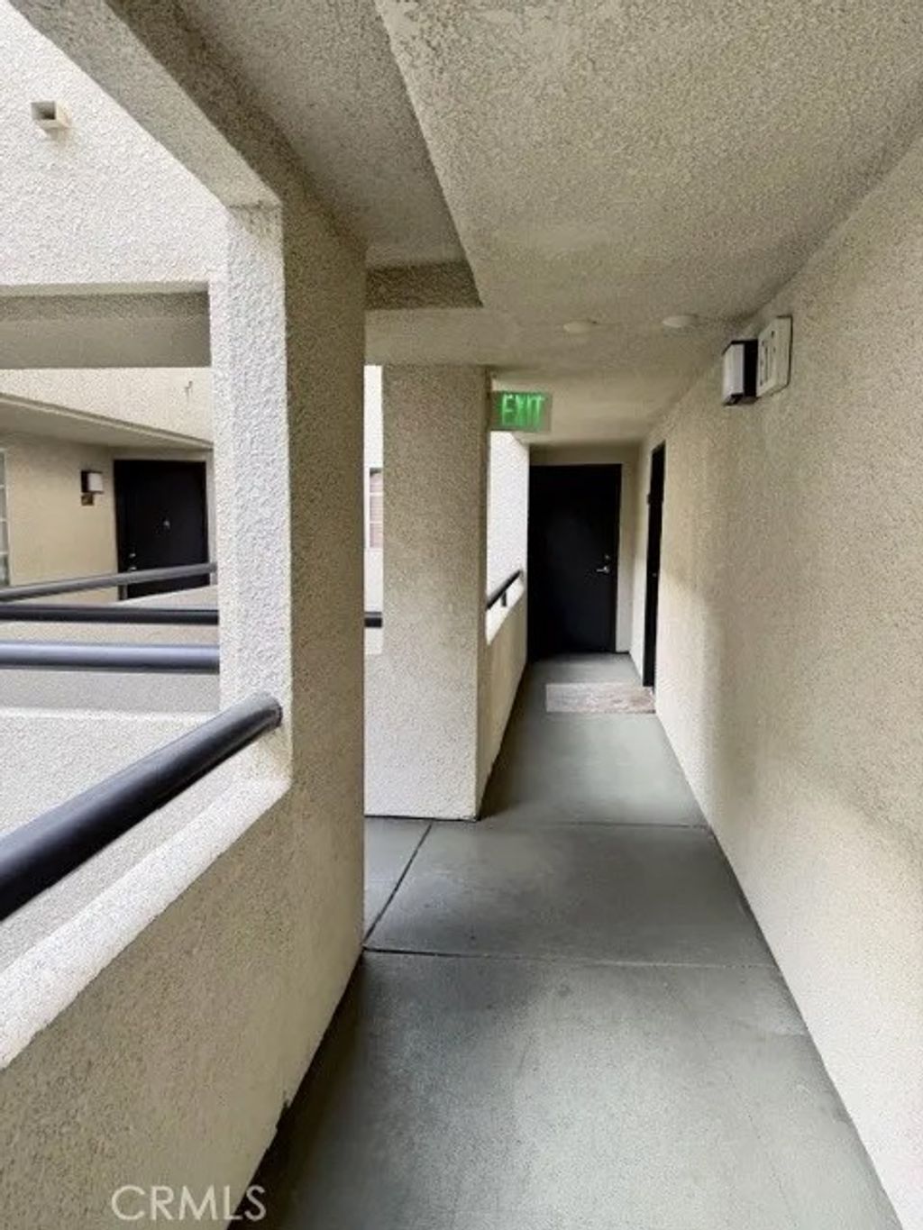 Photo of 5515 Canoga Avenue #231, Woodland Hills, CA 91367 (MLS # SR26018476)