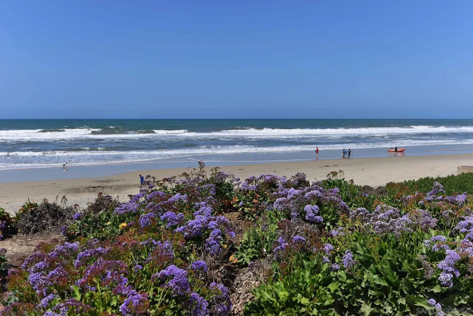 Del Mar, California 92014, United States, 2 Bedrooms Bedrooms, ,3 BathroomsBathrooms,Residential,Active,241347