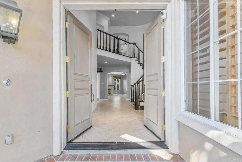 3156 Willow Creek Place