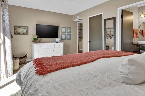 Tiny photo for 8799 Circle Oak Dr, Bradley, CA 93426 (MLS # NS25250110)