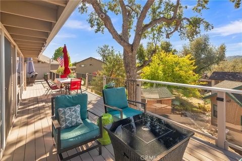 Tiny photo for 8799 Circle Oak Dr, Bradley, CA 93426 (MLS # NS25250110)