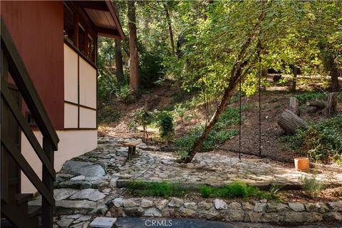 Tiny photo for 24657 Bernard Dr, Crestline, CA 92325 (MLS # IG25245150)