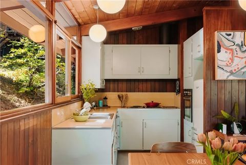 Tiny photo for 24657 Bernard Dr, Crestline, CA 92325 (MLS # IG25245150)