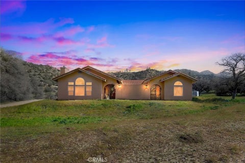 Photo of 11701 Back Canyon Road, Caliente, CA 93518 (MLS # FR26056443)