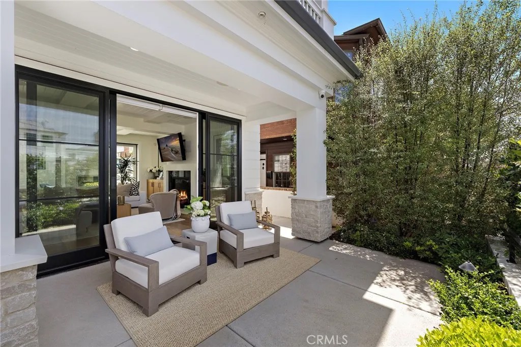 330 Onyx Avenue