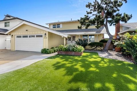 Photo of 2032 245th Street, Lomita, CA 90717 (MLS # SB26029551)