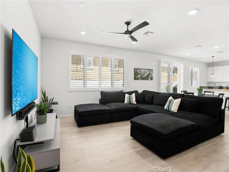 1705 Gold Medal Ln