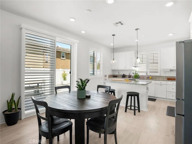 1705 Gold Medal Ln