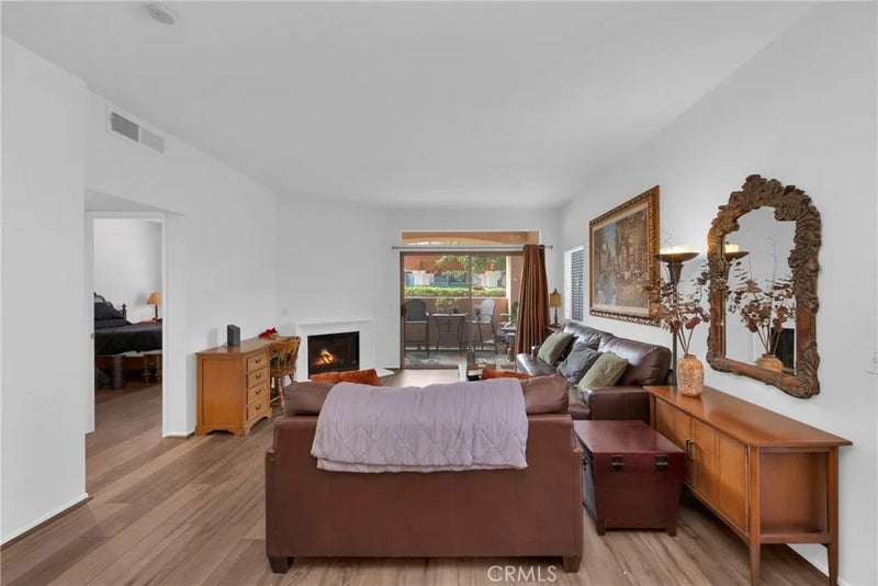 290 Villa Point Drive
