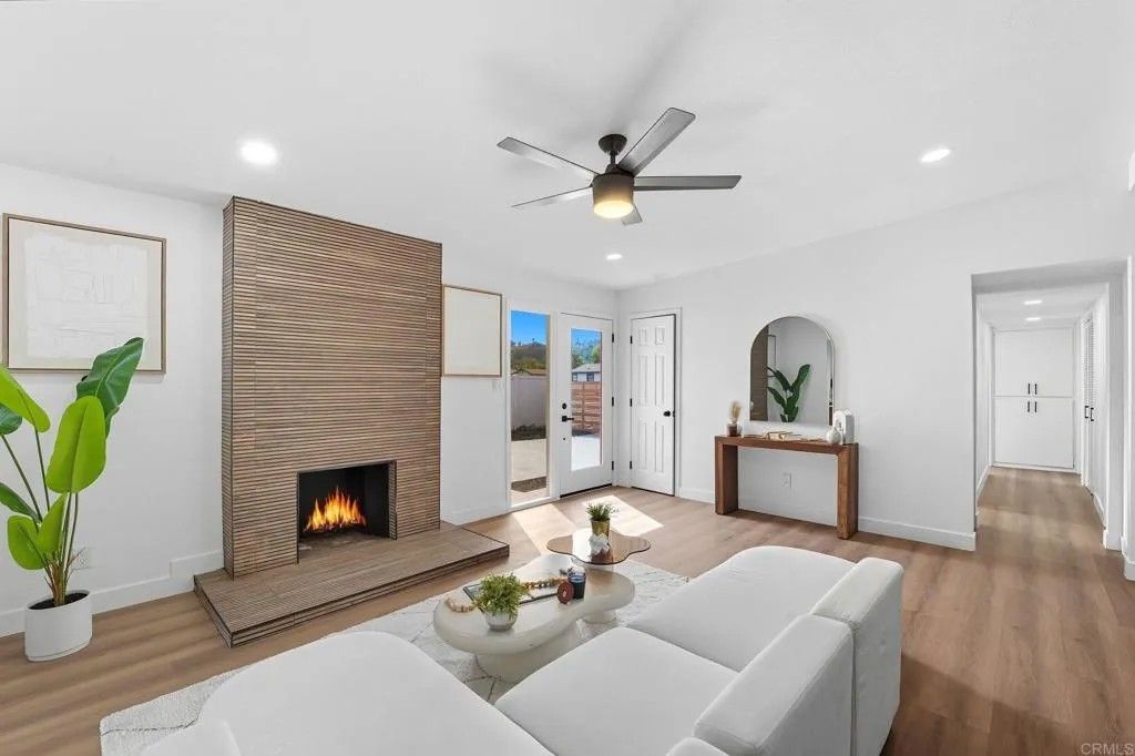 Photo of 730 W Chase Avenue, El Cajon, CA 92020 (MLS # PTP2508485)