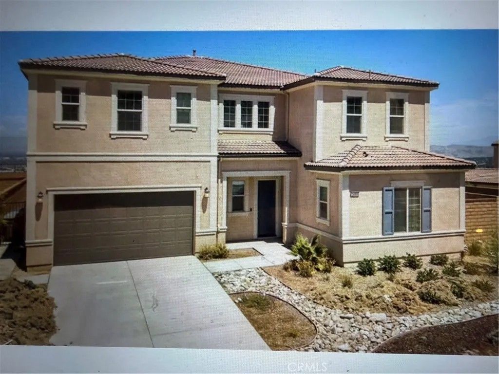Photo of 2611 Sierra Bella Dr, Corona, CA 92882 (MLS # OC25267781)