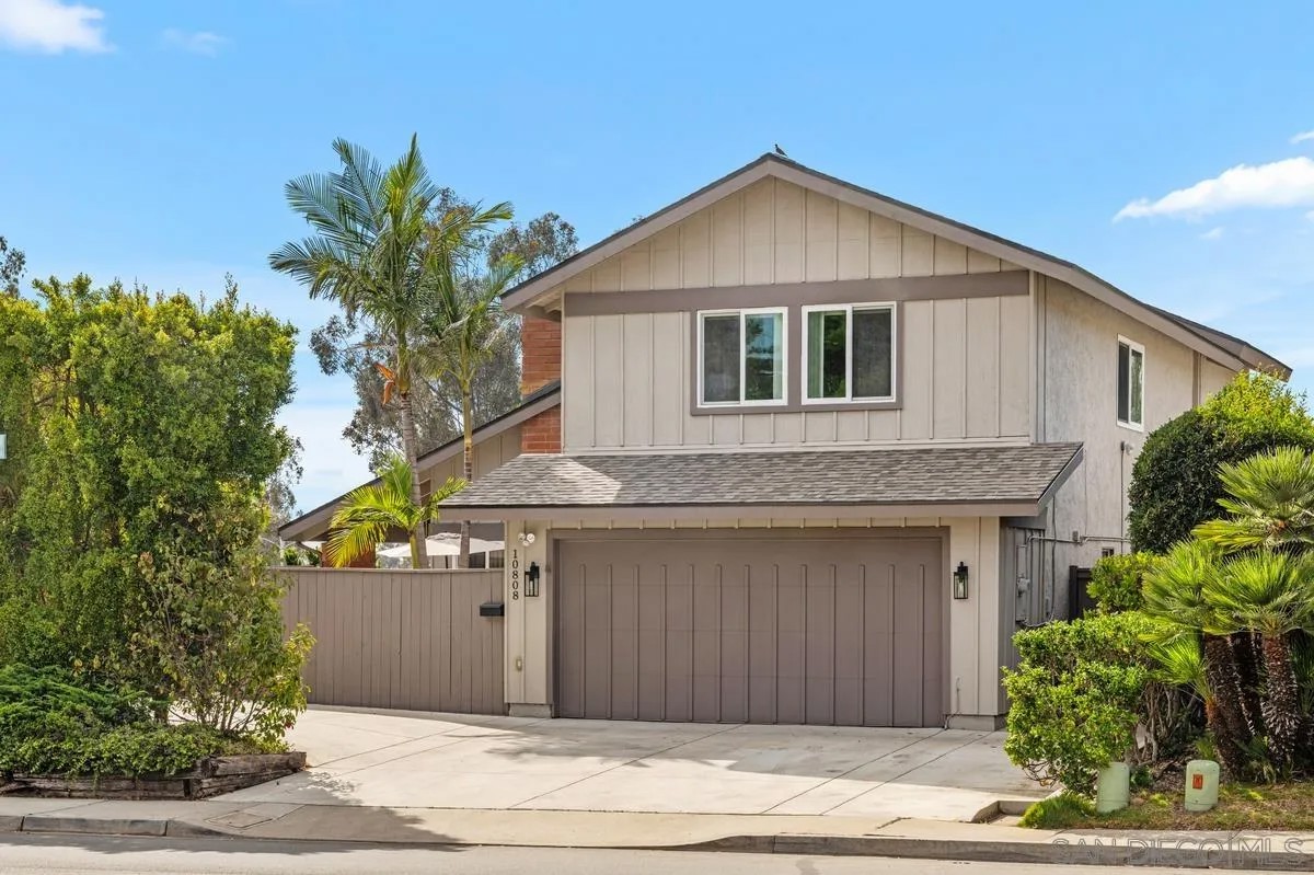 10808 Red Rock Drive