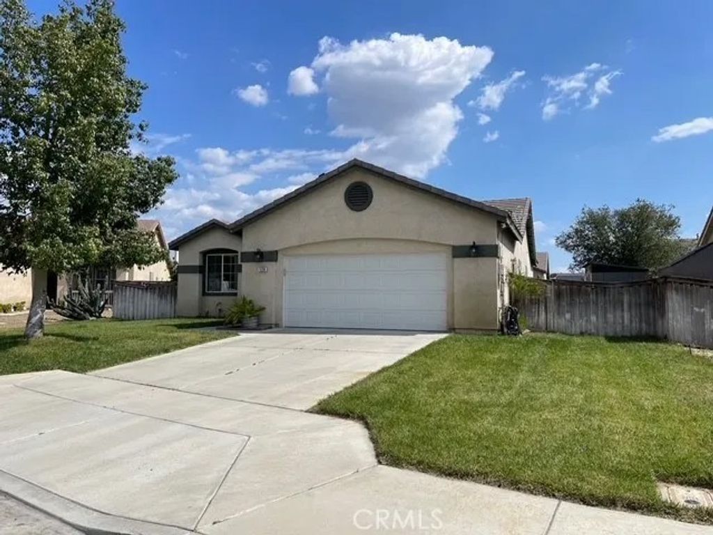 Photo of 124 Lighthouse Court, San Jacinto, CA 92583 (MLS # SW25102205)
