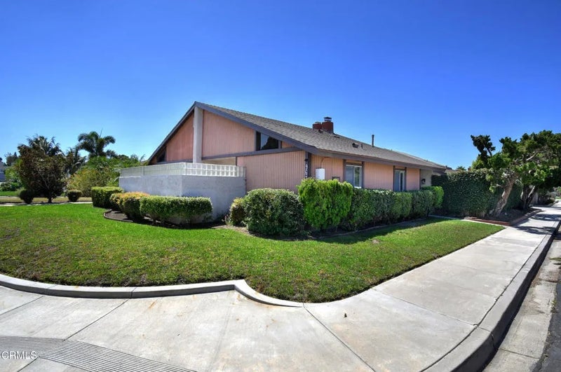 963 Palmer Avenue