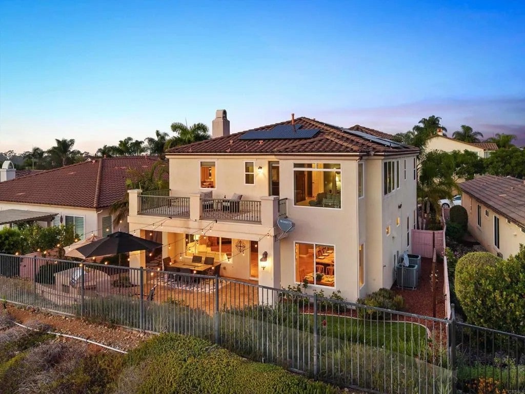 958 Camino Del Arroyo Drive