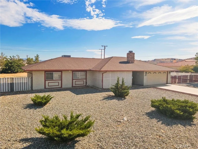 20971 Thunderbird Road