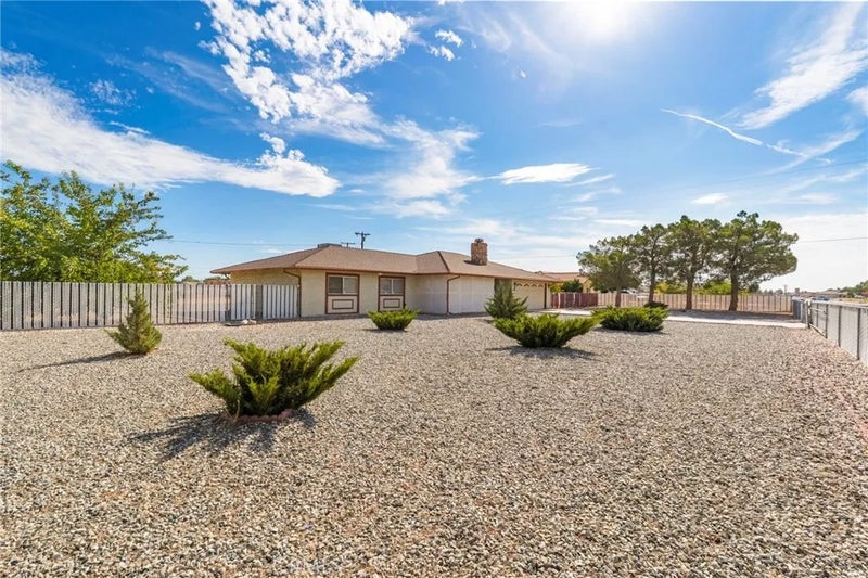 20971 Thunderbird Road