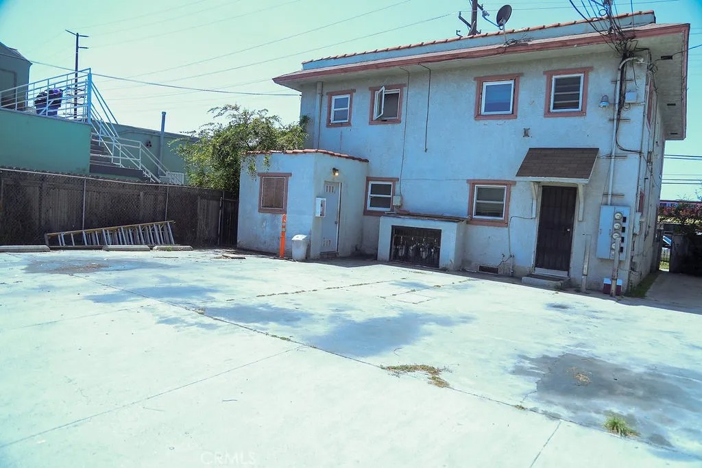 1454 Magnolia