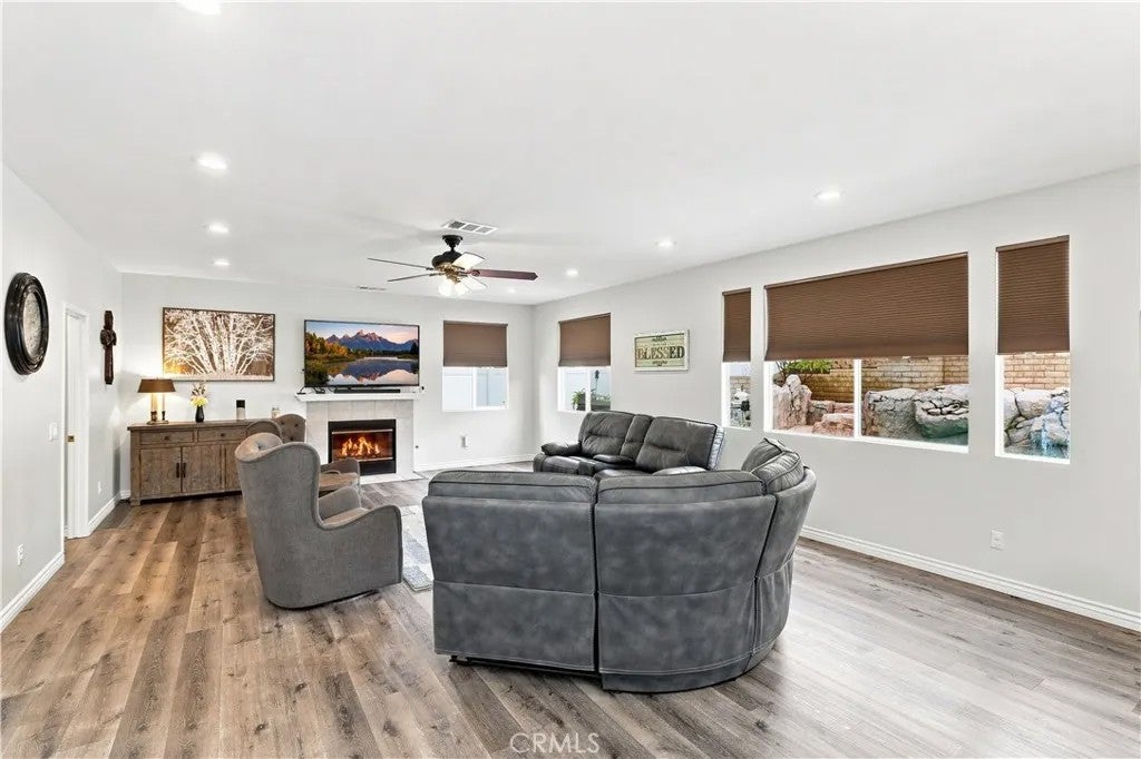 2959 Stonewall