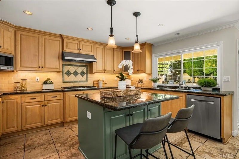 8981 Blackheath Circle