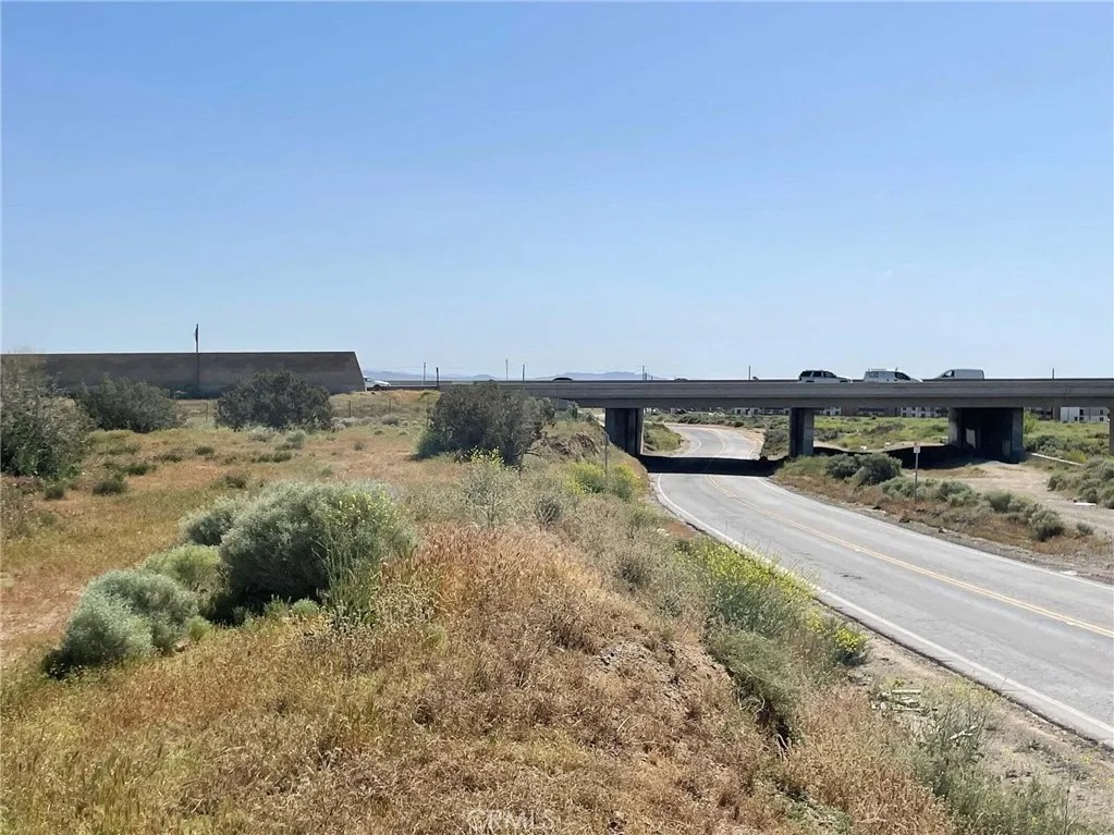 0 Vac/Rayburn Rd/Vic Tierra Subi