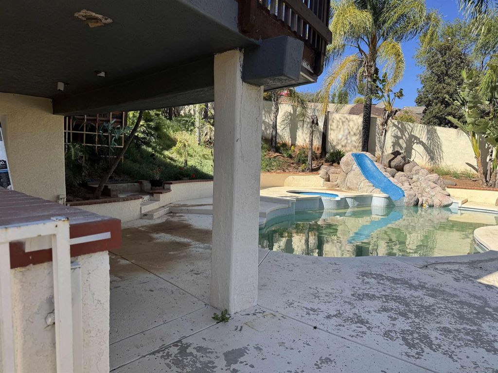 Photo of 2050 Via Del Torrie, Alpine, CA 91901 (MLS # 260011620)