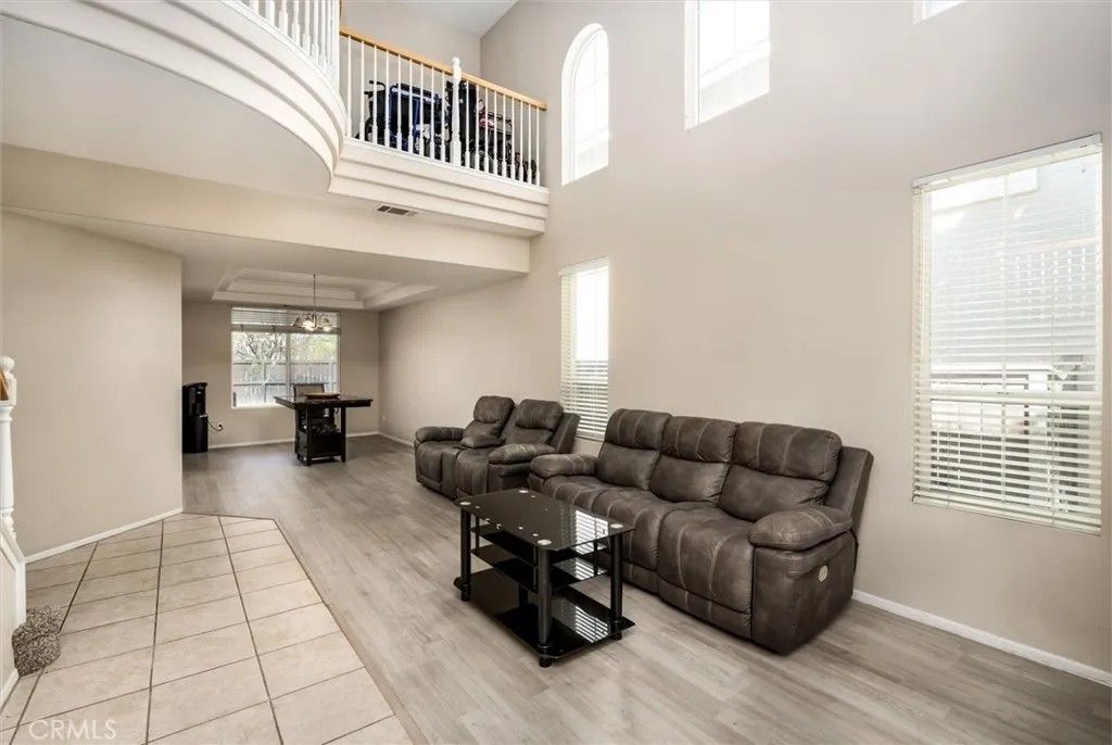 Photo of 37867 Shady Maple Rd, Murrieta, CA 92563 (MLS # SW26078145)