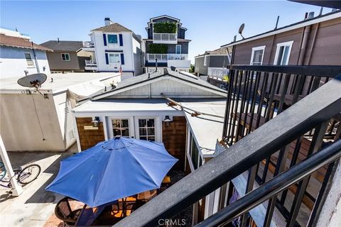 Tiny photo for 1825 W Balboa Boulevard, Newport Beach, CA 92663 (MLS # NP25247915)