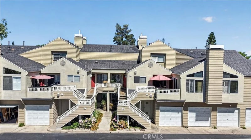 12 Ashwood