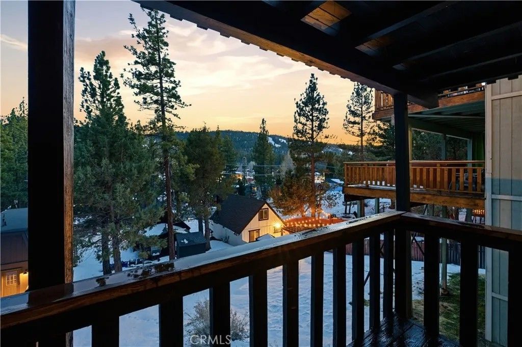 Photo of 42677 Alta Vista Avenue, Big Bear Lake, CA 92315 (MLS # HD26048220)