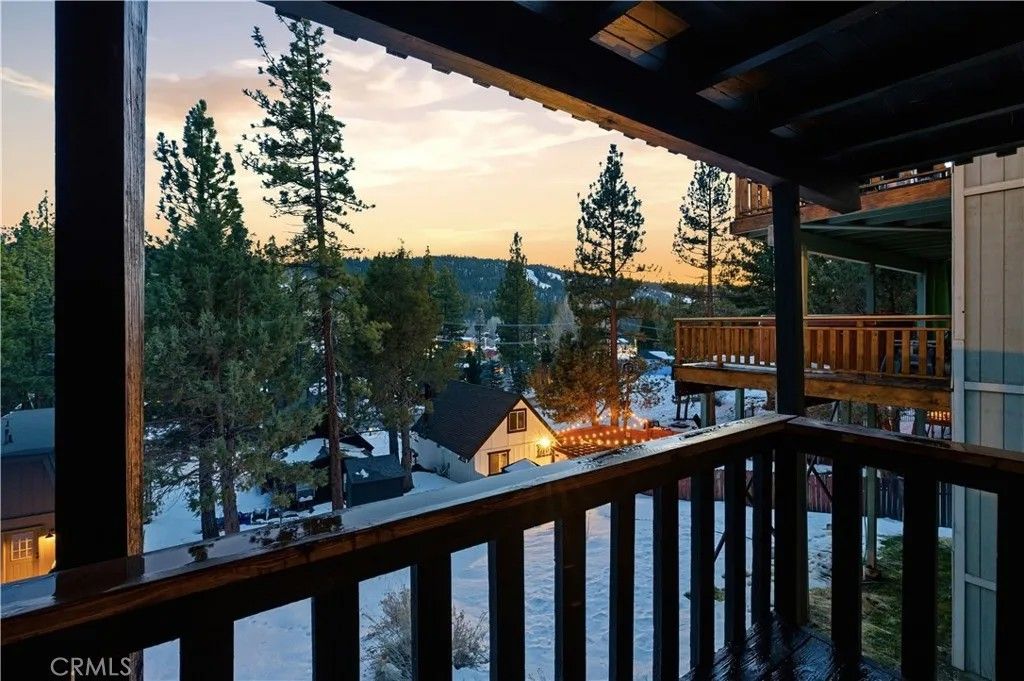 Photo of 42677 Alta Vista Avenue, Big Bear Lake, CA 92315 (MLS # HD26048220)