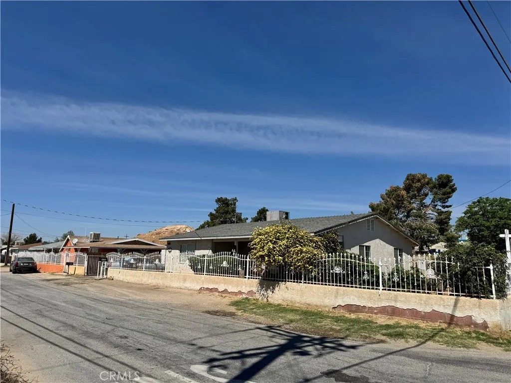 Photo of 36528 Irwin Road, Barstow, CA 92311 (MLS # IV26064530)