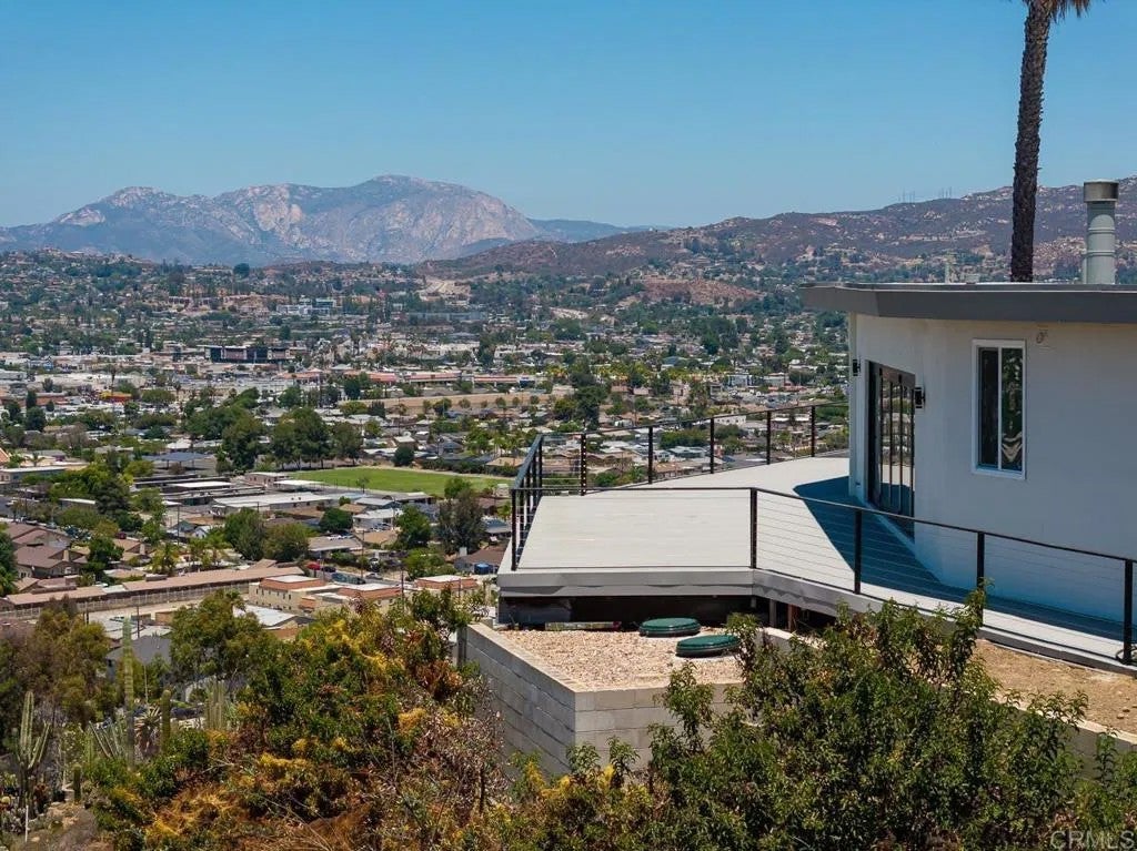 1110 Monterey Drive