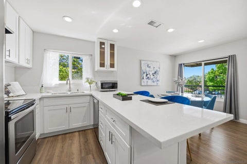 Photo of 13884 Via Rimini, San Diego, CA 92129 (MLS # 260011224)