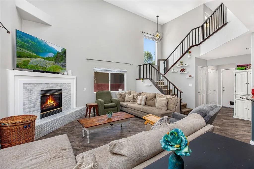 Photo of 29831 Platanus DR, Escondido, CA 92026 (MLS # SW26137168)