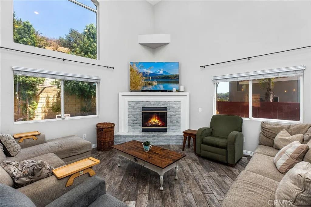 Photo of 29831 Platanus DR, Escondido, CA 92026 (MLS # SW26137168)