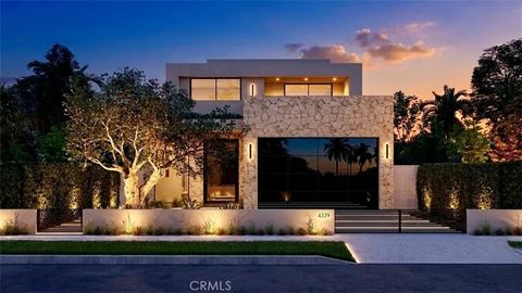 Photo of 4329 Farmdale Avenue, Studio City, CA 91604 (MLS # SR26081155)