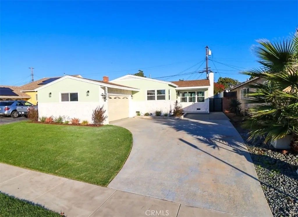 Photo of 11804 Atkinson Ave, Hawthorne, CA 90250 (MLS # DW26003645)