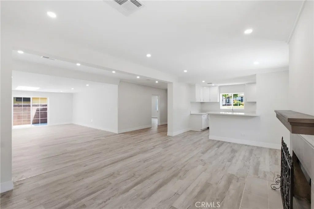 10227 Mcvine