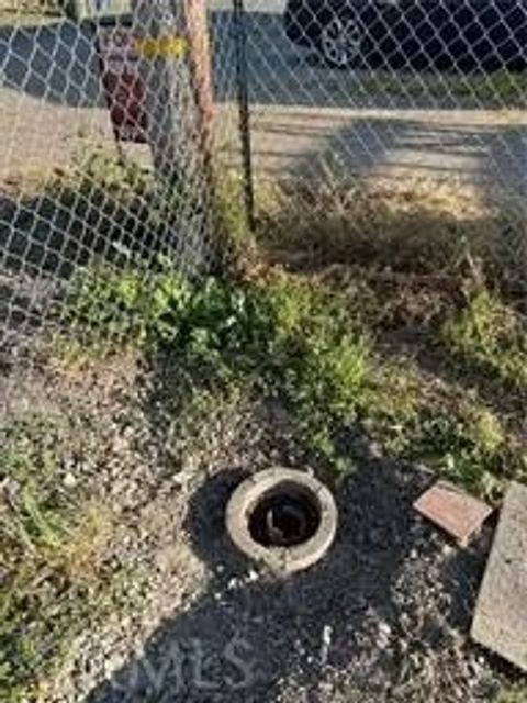 2447 Hendricks Lucerne CA 95458