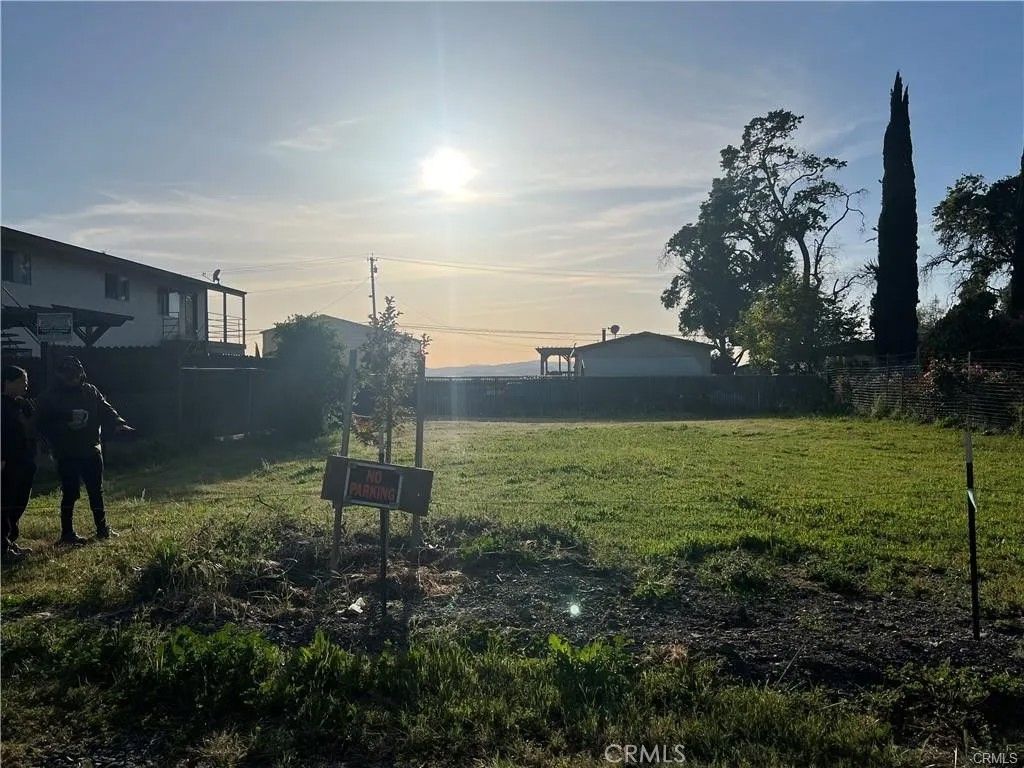 Photo of 2447 Hendricks Dr, Lucerne, CA 95458 (MLS # LC25265415)